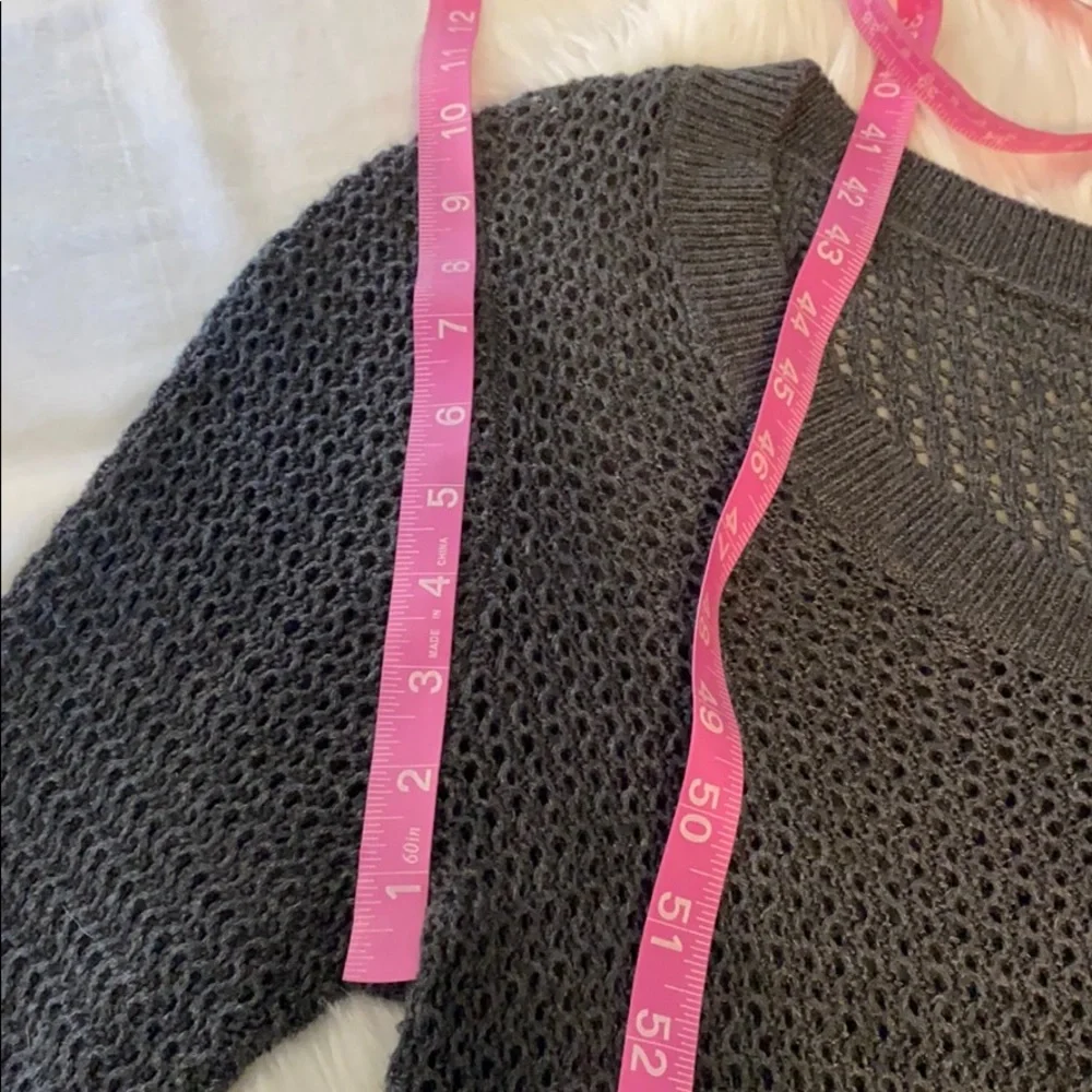 Banana Republic scoop neck gray sweater size small knit